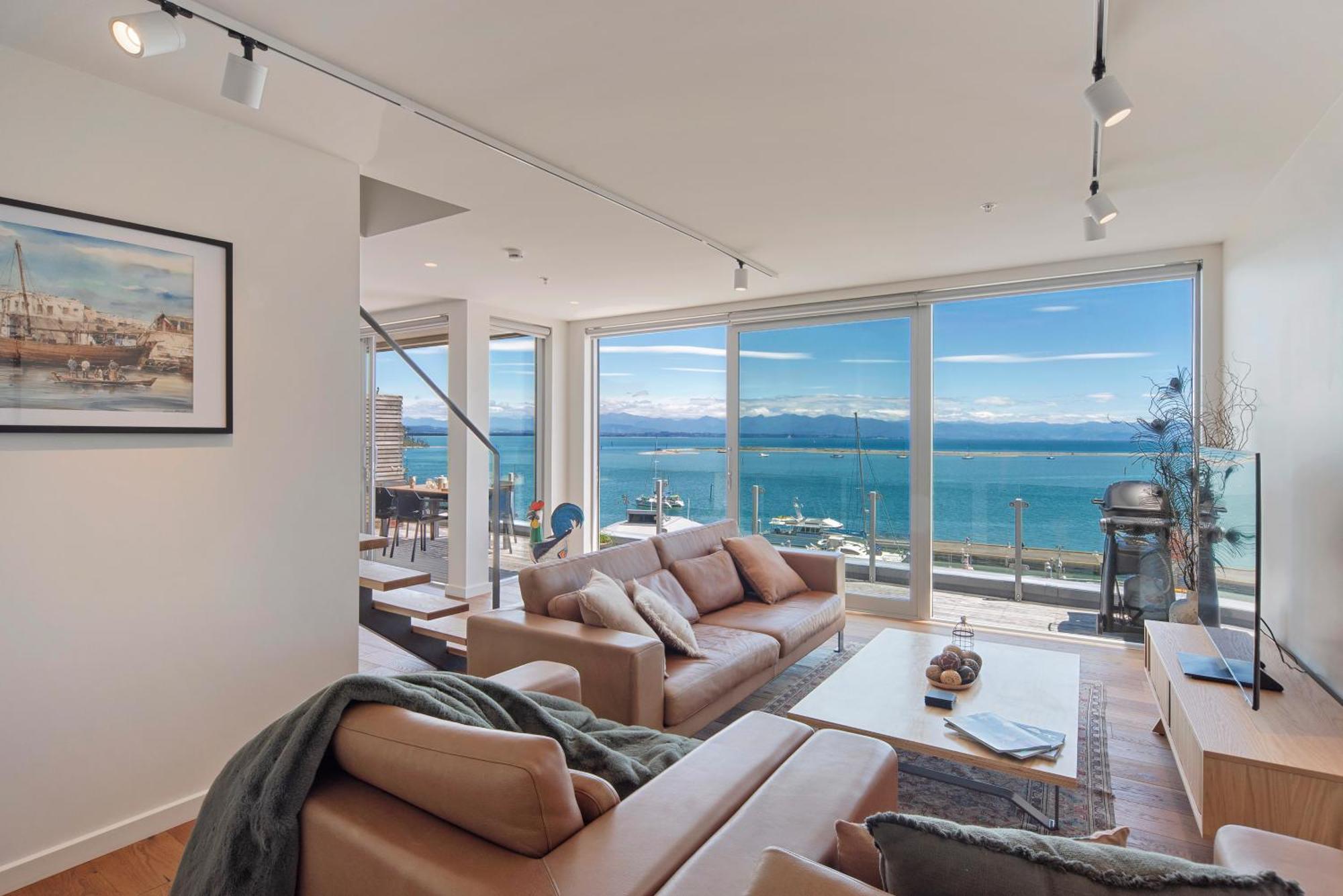 Penthouse 37 - Nelson Waterfront Apartment Екстериор снимка