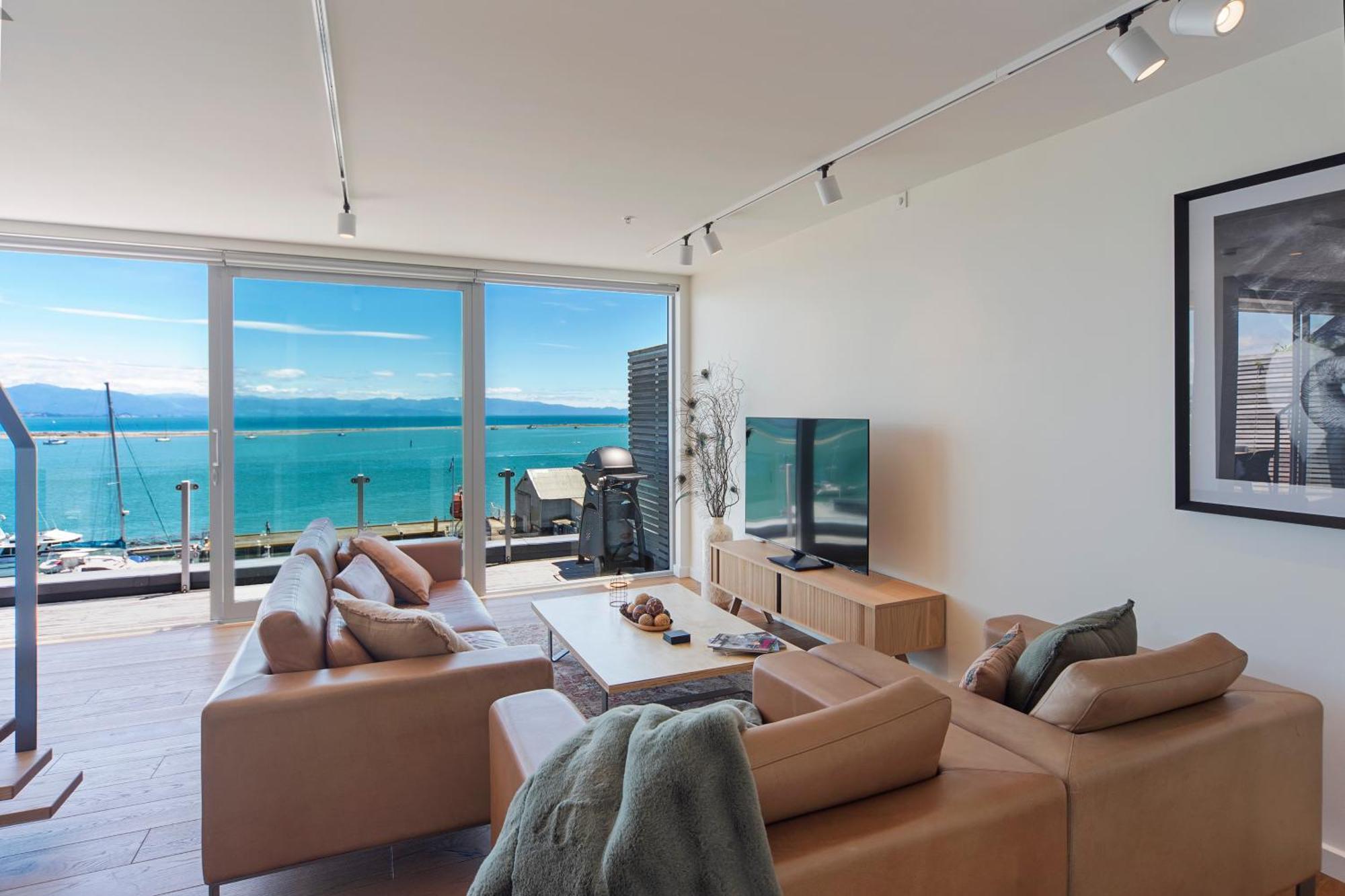 Penthouse 37 - Nelson Waterfront Apartment Екстериор снимка