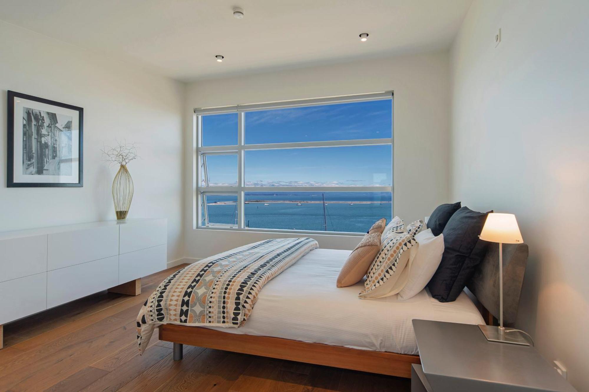 Penthouse 37 - Nelson Waterfront Apartment Екстериор снимка