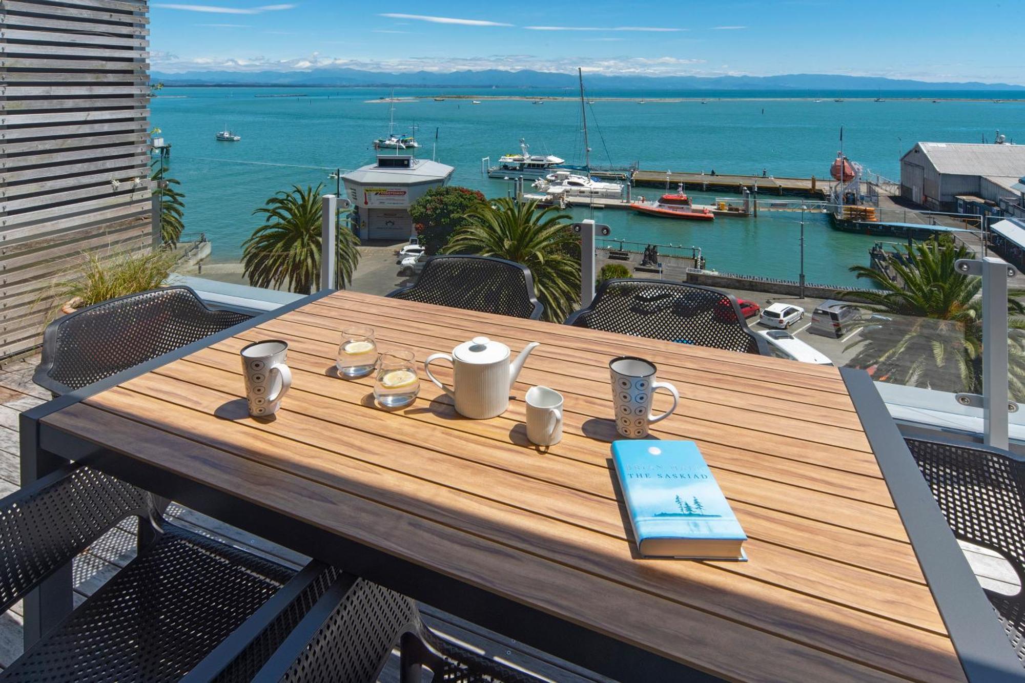 Penthouse 37 - Nelson Waterfront Apartment Екстериор снимка